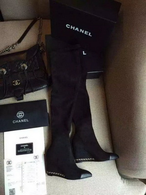 CHANEL Knee-high boots Lined with fur Women--003